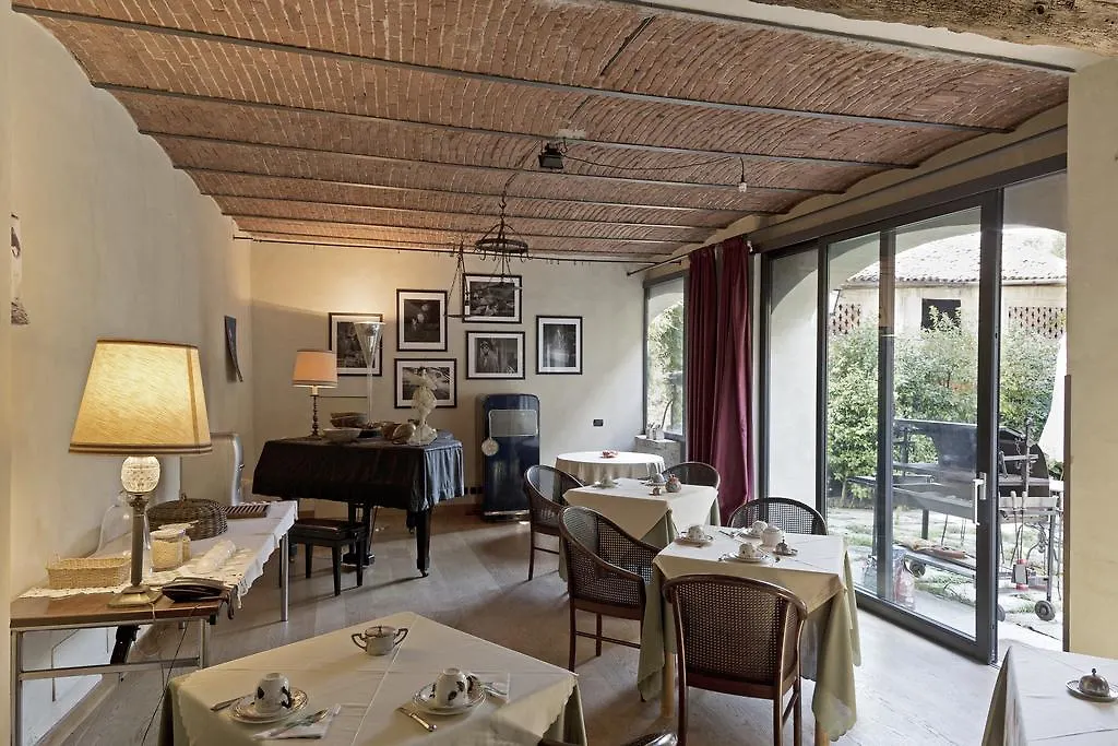 Hotel Locanda Dei Mai Intees Azzate