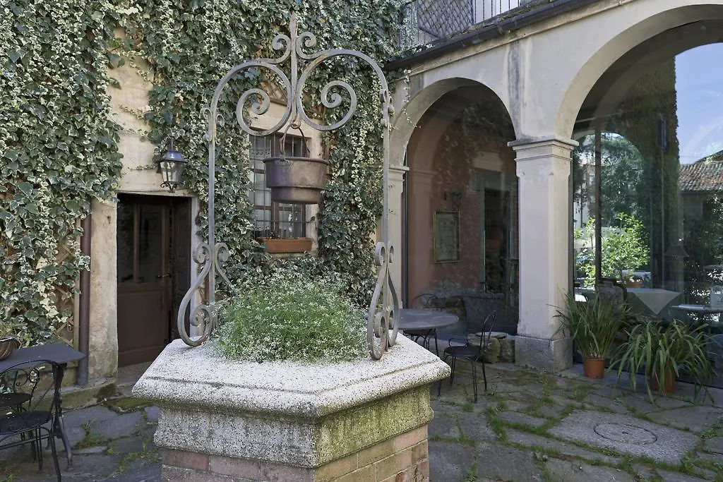 Hotel Locanda Dei Mai Intees Azzate 4*,  Italy